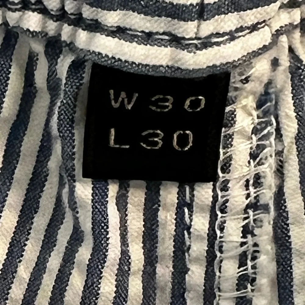 J Crew Men’s 100% Cotton Seersucker Casual Pants Size 30x30 Boating Stripes